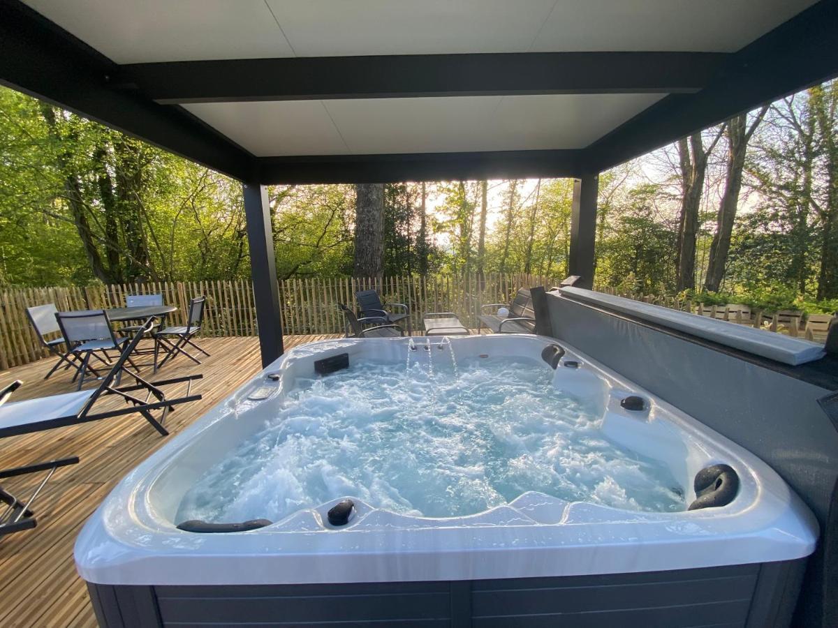 Apartamento Domaine Du Gros Chene - Terrasses Avec Jacuzzis Privatifs Ablon Exterior foto