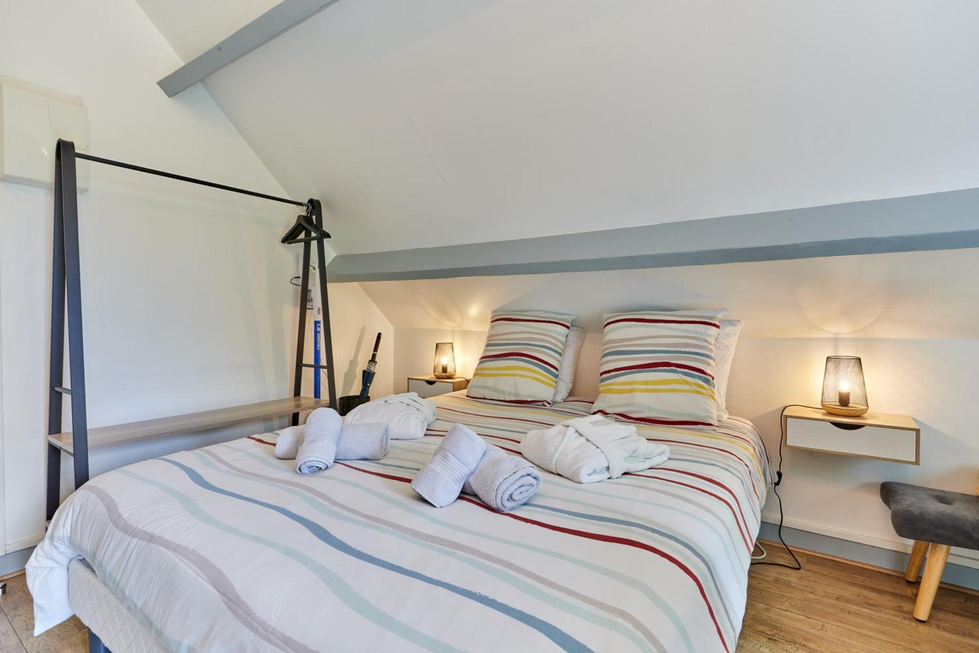 Apartamento Domaine Du Gros Chene - Terrasses Avec Jacuzzis Privatifs Ablon Exterior foto